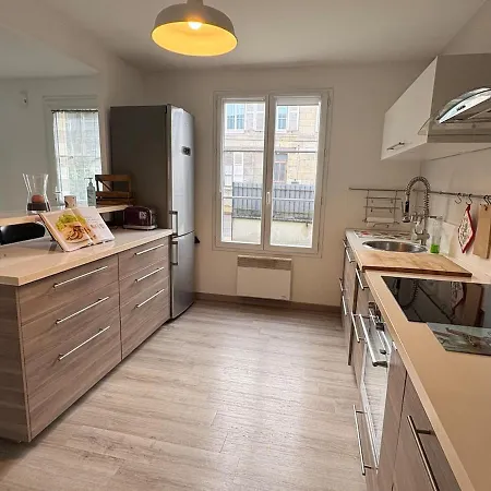 Maison Spacieuse Et Lumineuse A