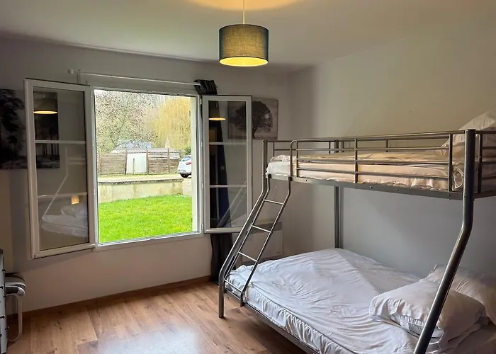 Maison Spacieuse Et Lumineuse A