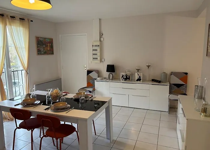 Holiday home Maison Spacieuse Et Lumineuse A